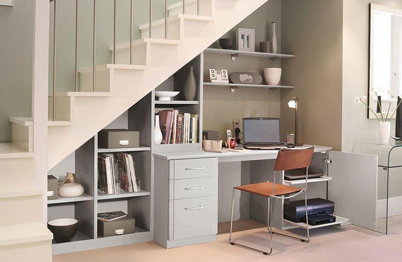 Tận dụng chân cầu thang để làm phòng làm việc giúp tối ưu hóa công năng sử dụng