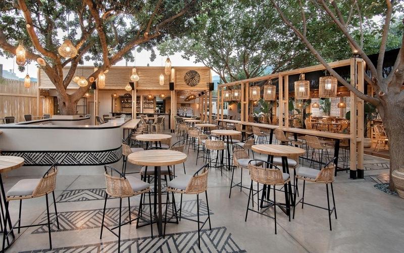 Thiết kế quán cafe mô hình sân vườn giúp tăng tương tác và kết nối 